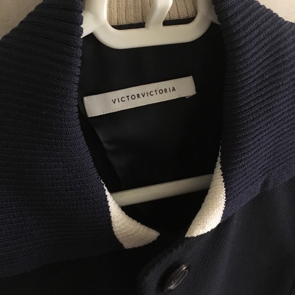 Victor Victoria navy varsity style jacket sz S - Picture 10 of 14
